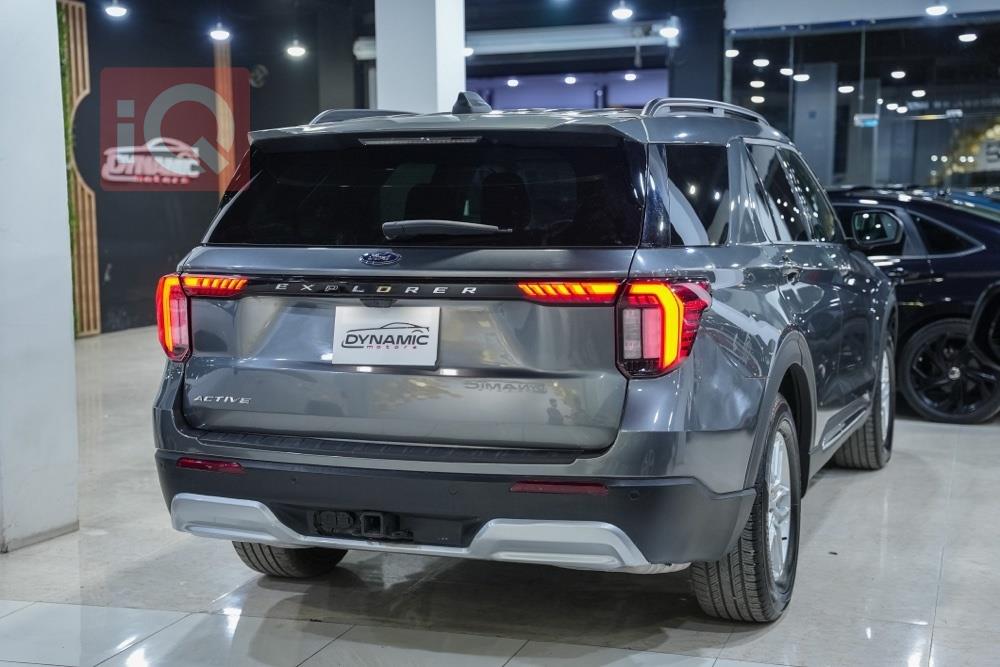 Ford Explorer